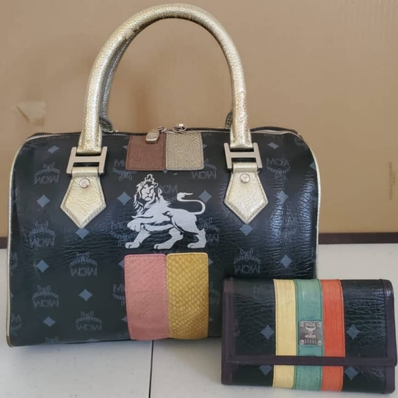 MCM Handbags - MCM LION Princess BOSTON Bag & Wallet
